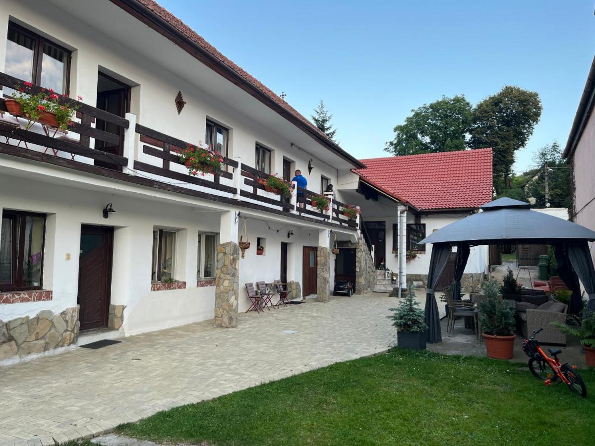 Gasthof Piatra Craiului *
